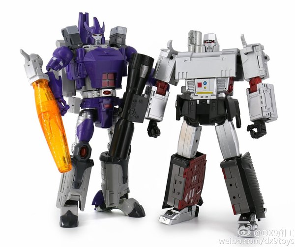 DX9 Mightron Unofficial Megatron Masterpiece Scale Figure Images 10 (10 of 16)